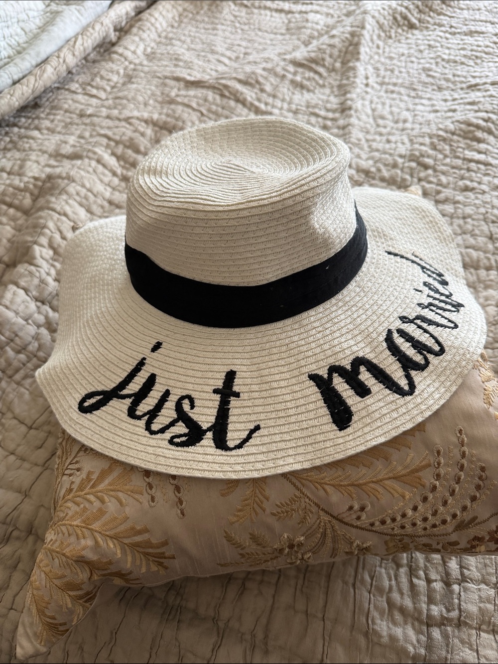 Just Married white with black embroidery paper hat adjustable